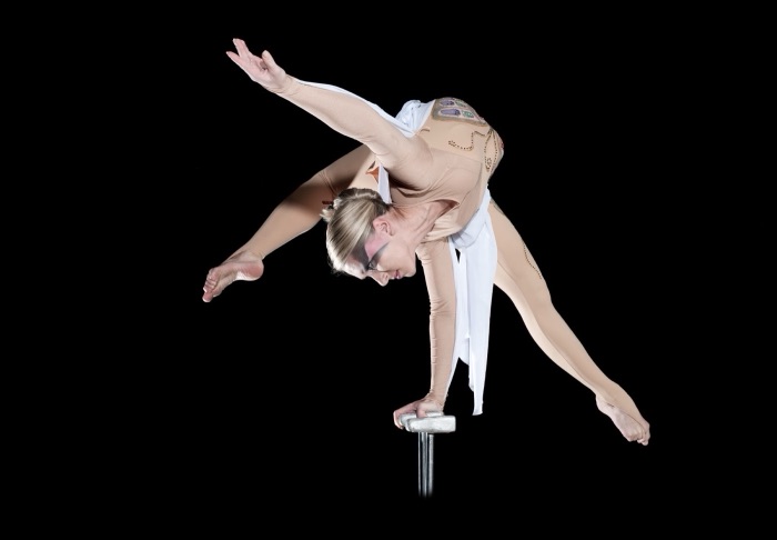 Marina Skulditskaya im neuen Kostüm beim Fotoshooting mit Tim Hüther