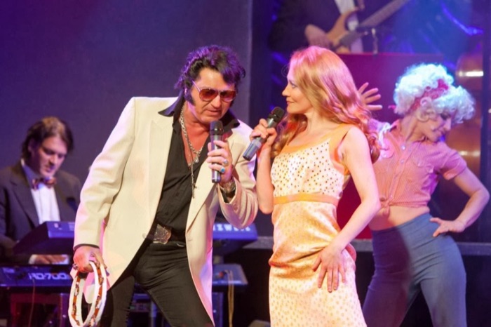 Eindrücke aus der Show "Welcome to Las Vegas" im Friedrichsbau Varieté Stuttgart mit Marina Skulditskaya