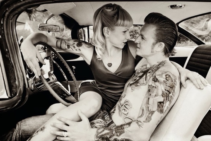 Cover des US Cars & Girls Kalenders 2013