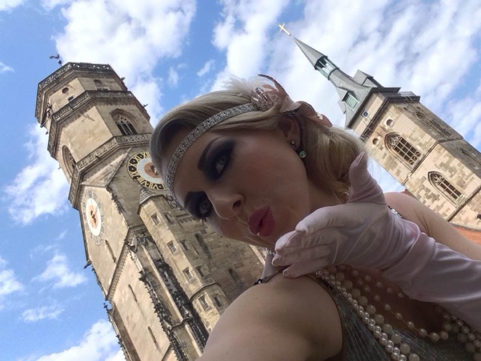 Marina Skulditskaya beim Fotoshooting für das Friedrichsbau Varieté Stuttgart