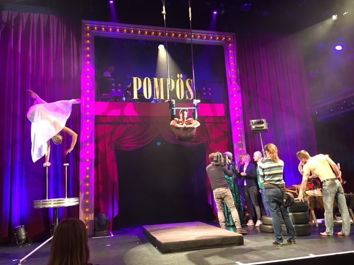 Marina Skulditskaya in der Show Pompös im Schmidts Tivoli Theater in Hamburg